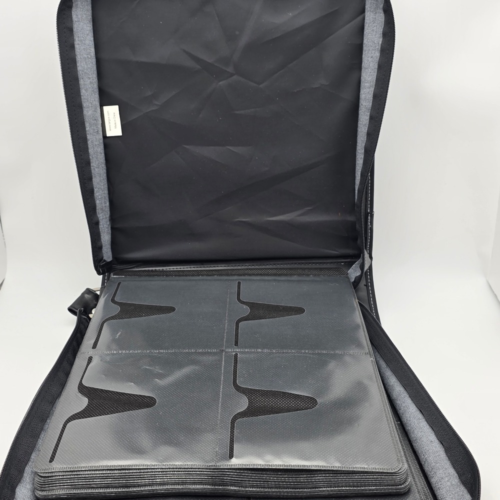 Targus 256 CD DVD Storage Binder Case Black Faux Leather Zip Media Organizer - Picture 10 of 12
